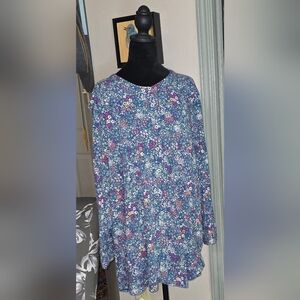 Lands' End Blue Floral Button Down Long Sleeve Shirt